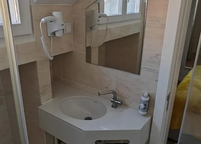 Correio Velho Suites Iii Πανσιόν Lisboa